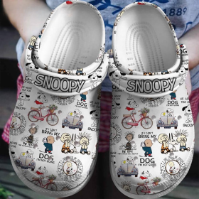 Funny Disney Peanuts Snoopy Unisex Lightweight White Clogs