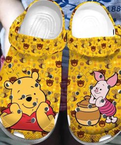 Piglet And Winnie The Pooh Yello removepics 1
