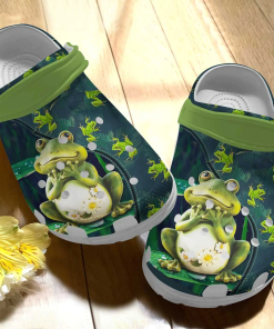 green frog pattern slippers