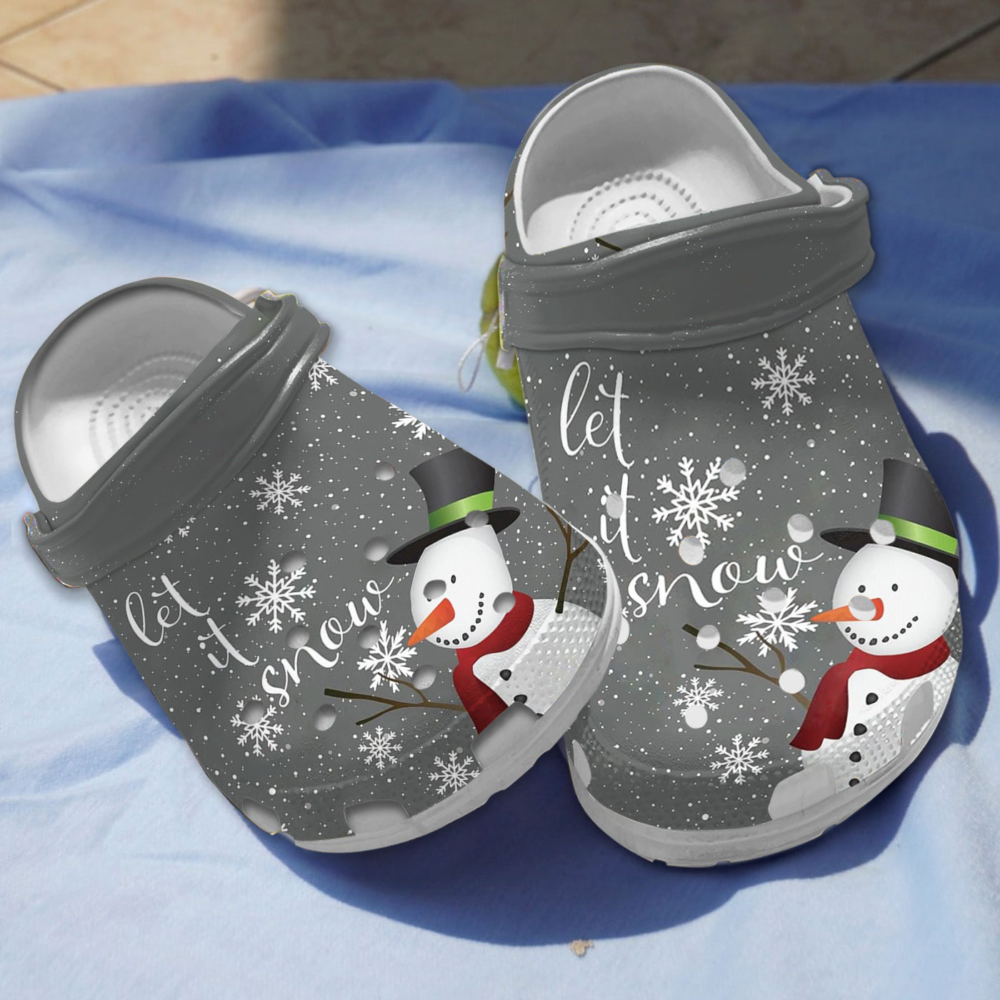 let it snow grey clogs non slip unisex clogs for christmas lqpyl