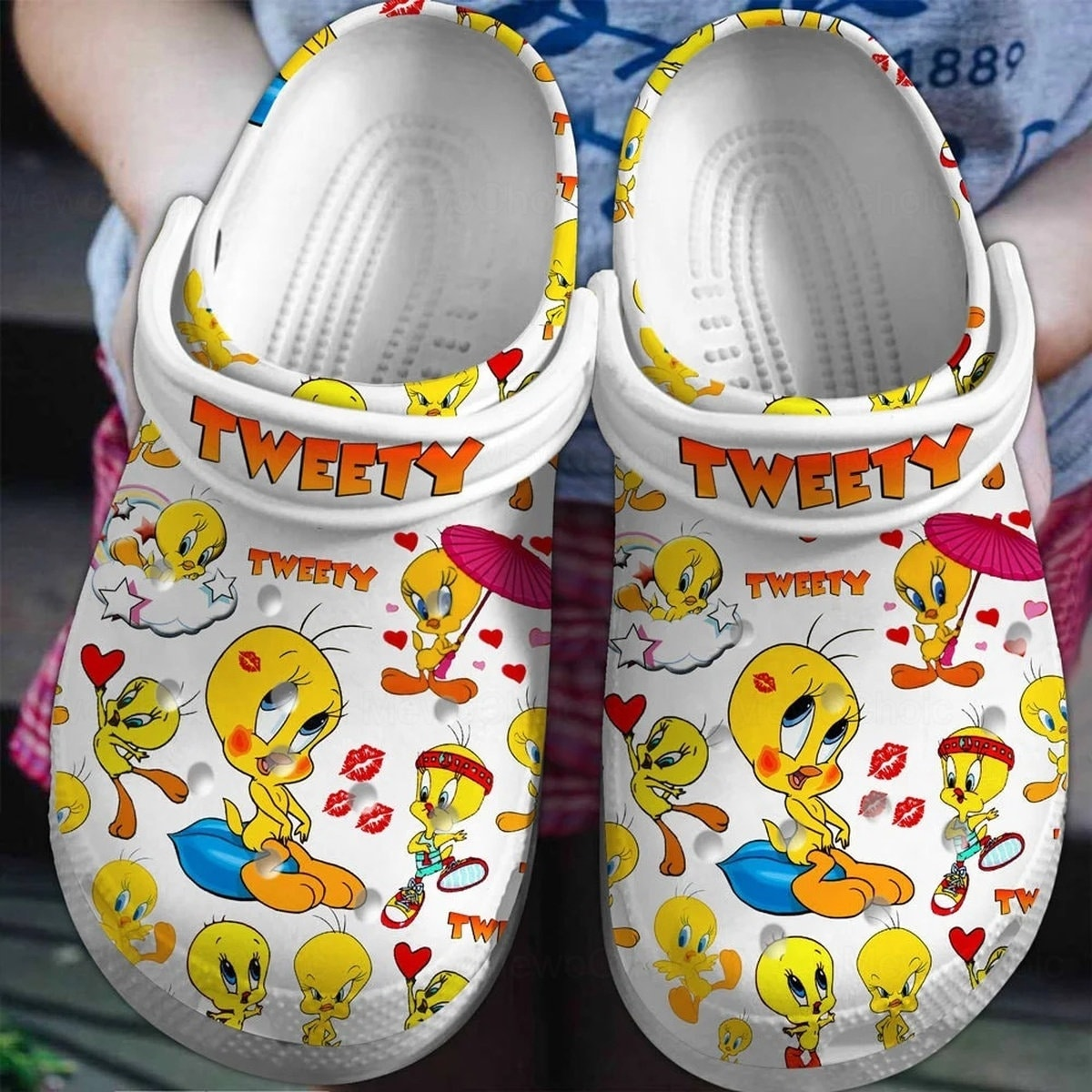 lovely looney tunes tweet duck cartoon white clogs lightweight and durable clogs mao7r