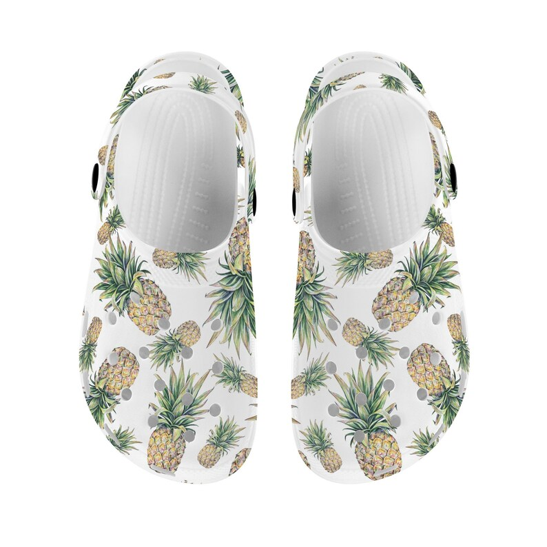 amazing pineapple classic white comfort clogs 0jdtm