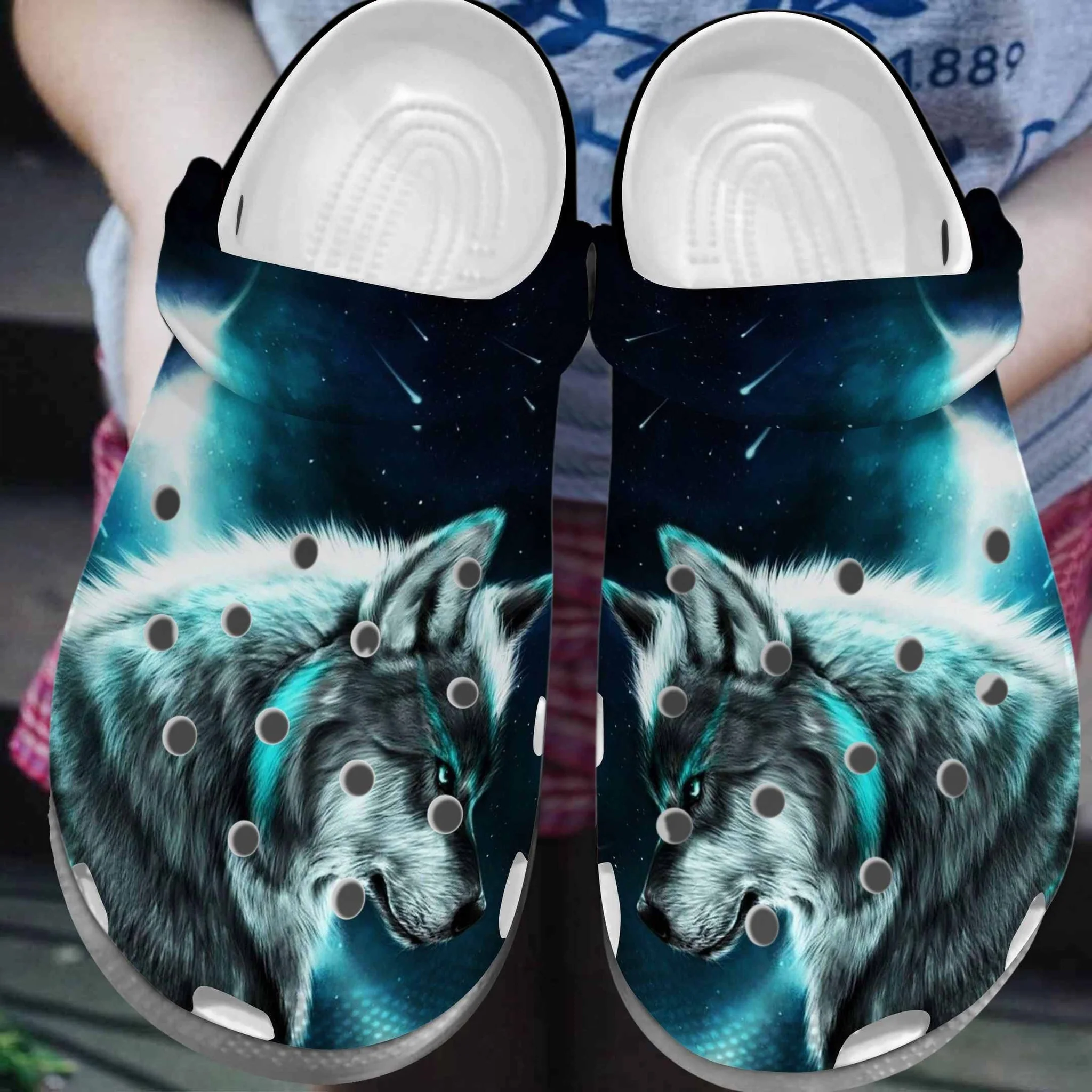 beautiful wolf adult classic clogs for men and women jcahe