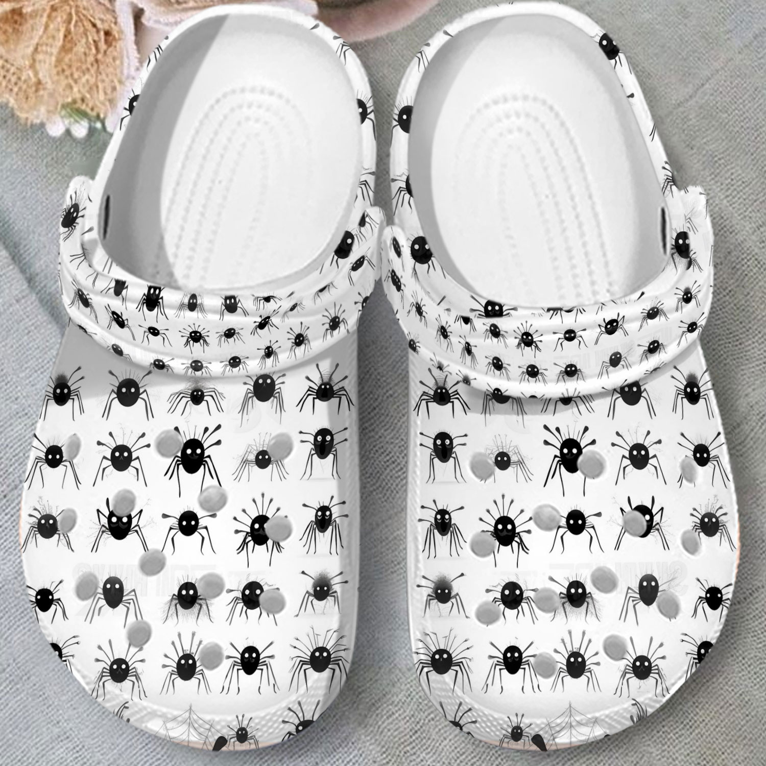 black spider amazing design white unisex animal clogs for you h8fsm