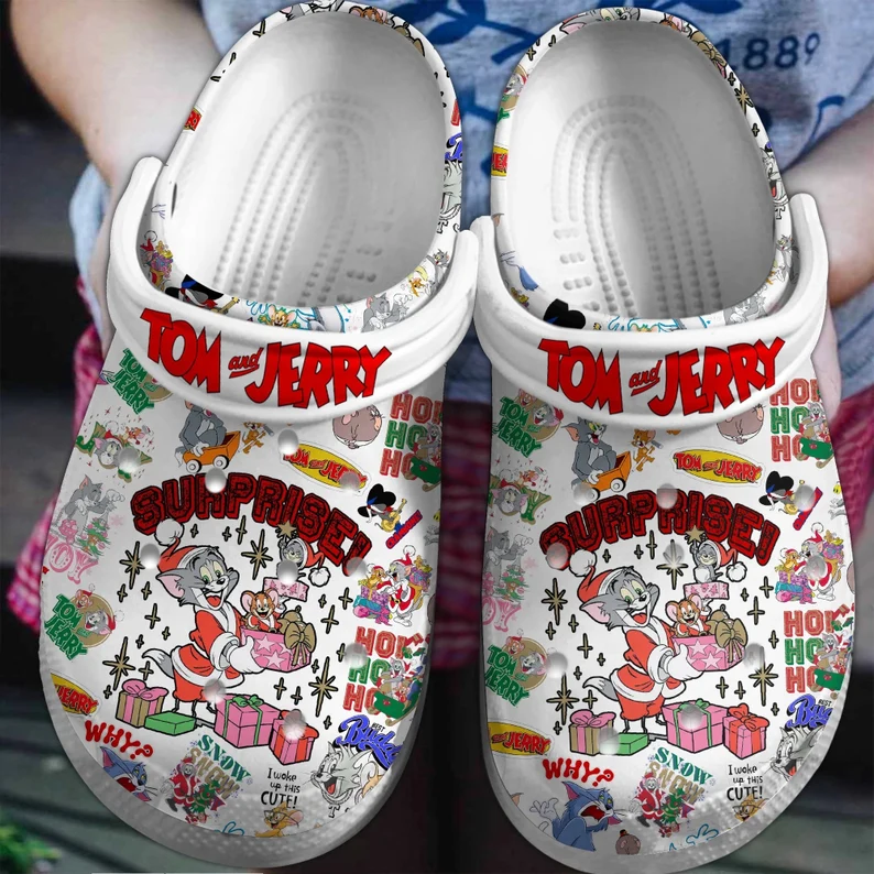 funny tom and jerry surprise christmas unisex clogs creative gift idea for christmas dsktg