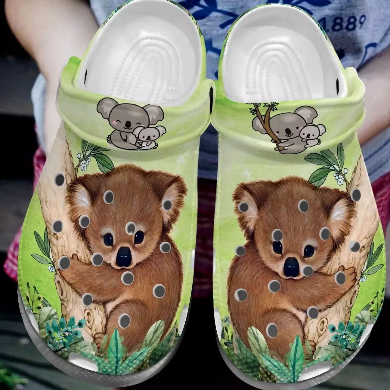 little koala climbing the tree classic comfort clogs hcvrg