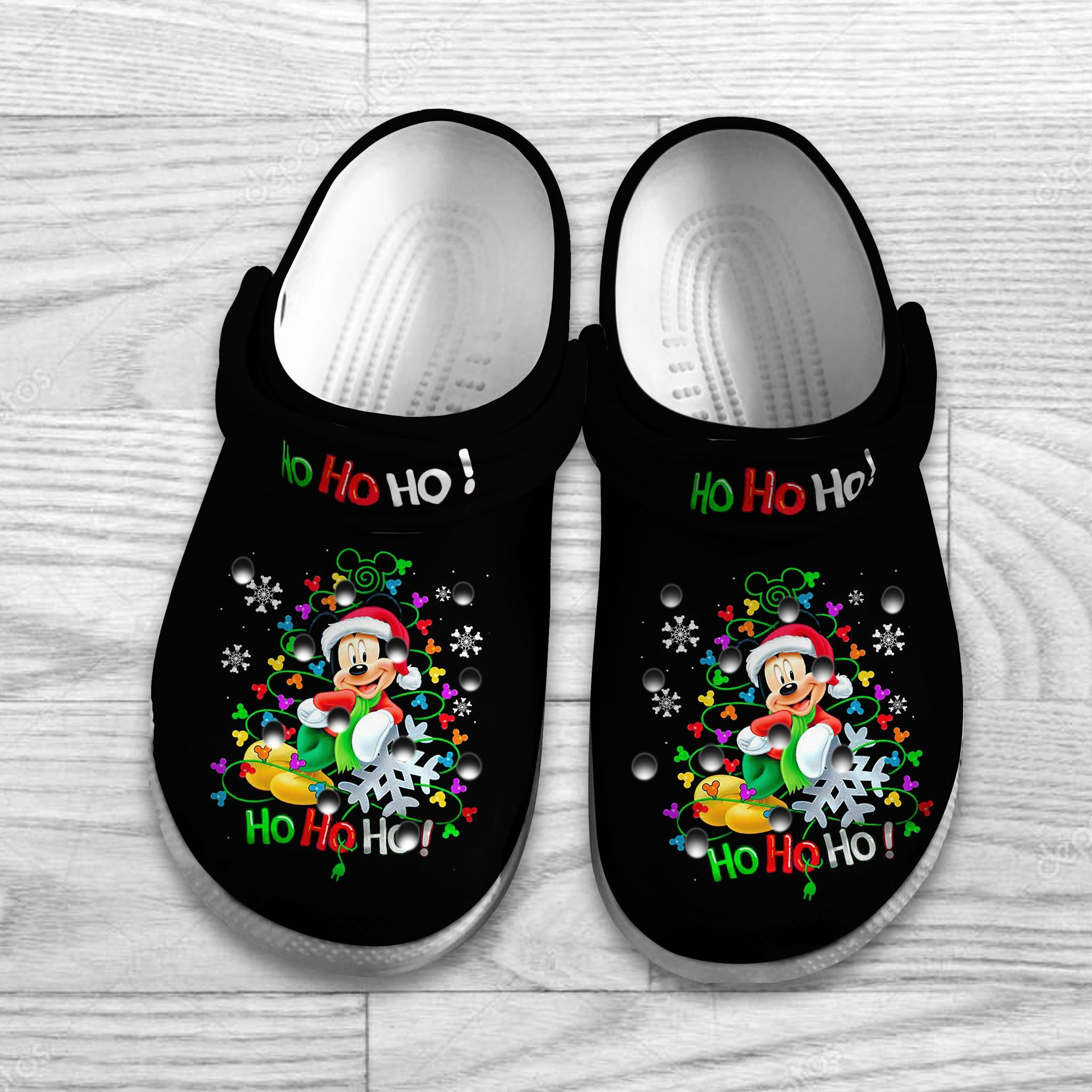 smiling mickey with colorful christmas tree black classic clogs rvqei