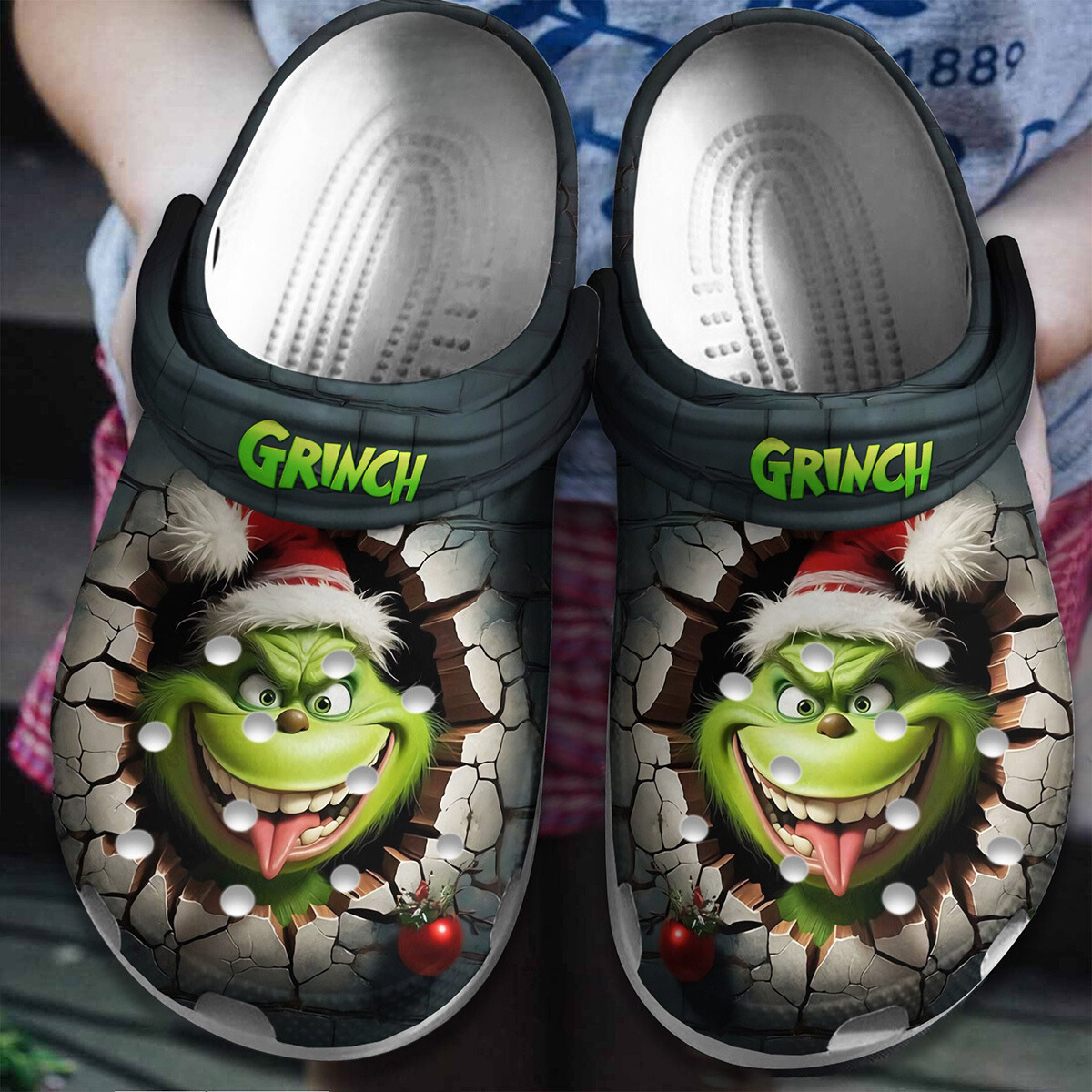 special edition funny grinch face christmas unisex clogs size 8 perfect for holiday season hz3j6