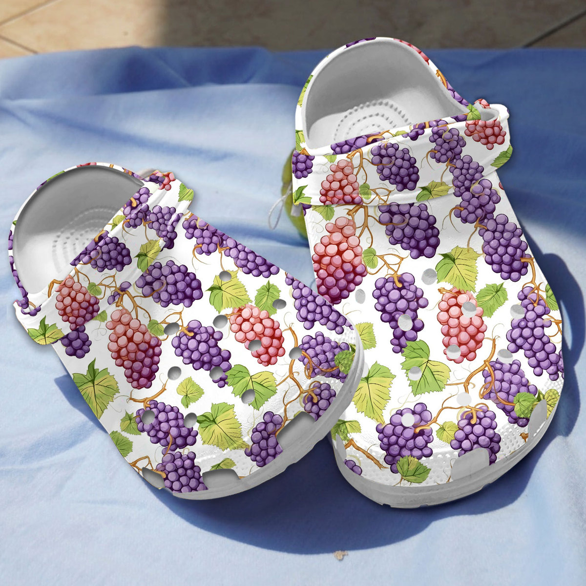 Grape Clogs