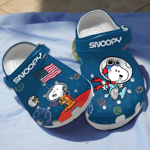 Snoopy Clogs