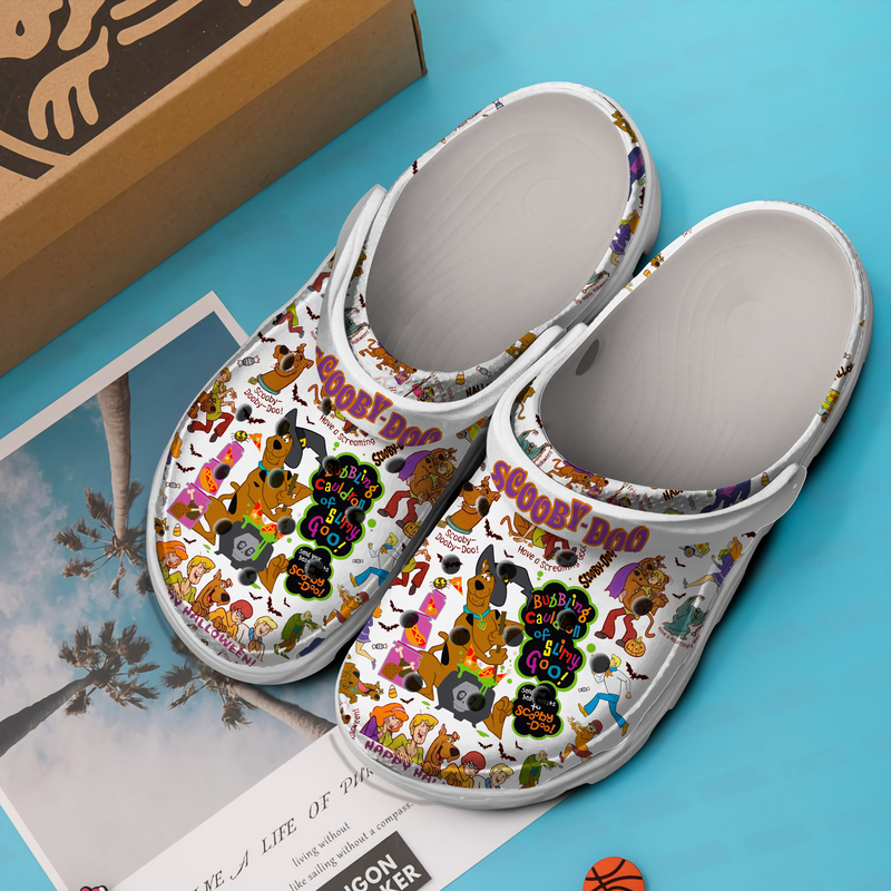 adults funny scooby doo halloween clogs ideal footwear for men and women eka1c