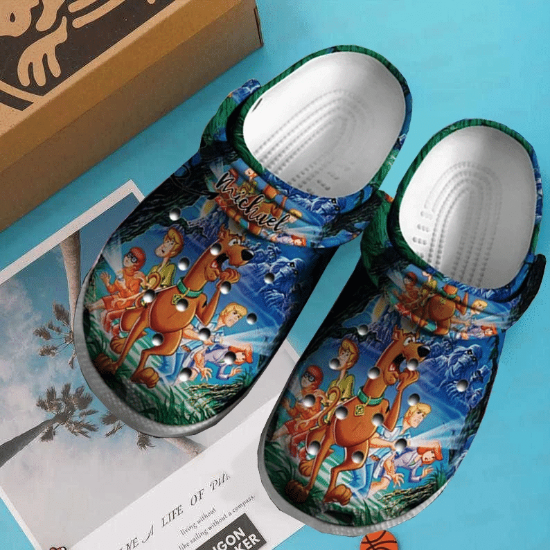 customized scooby doo cartoon lightweight and durable clogs cute and safe for outdoor walking! i3jnx