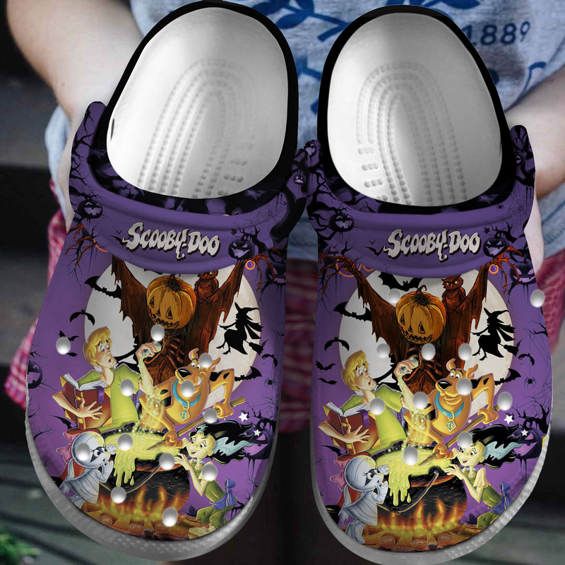 good looking and comfortable scooby doo halloween night unisex violet clogs shop now! mgfxq