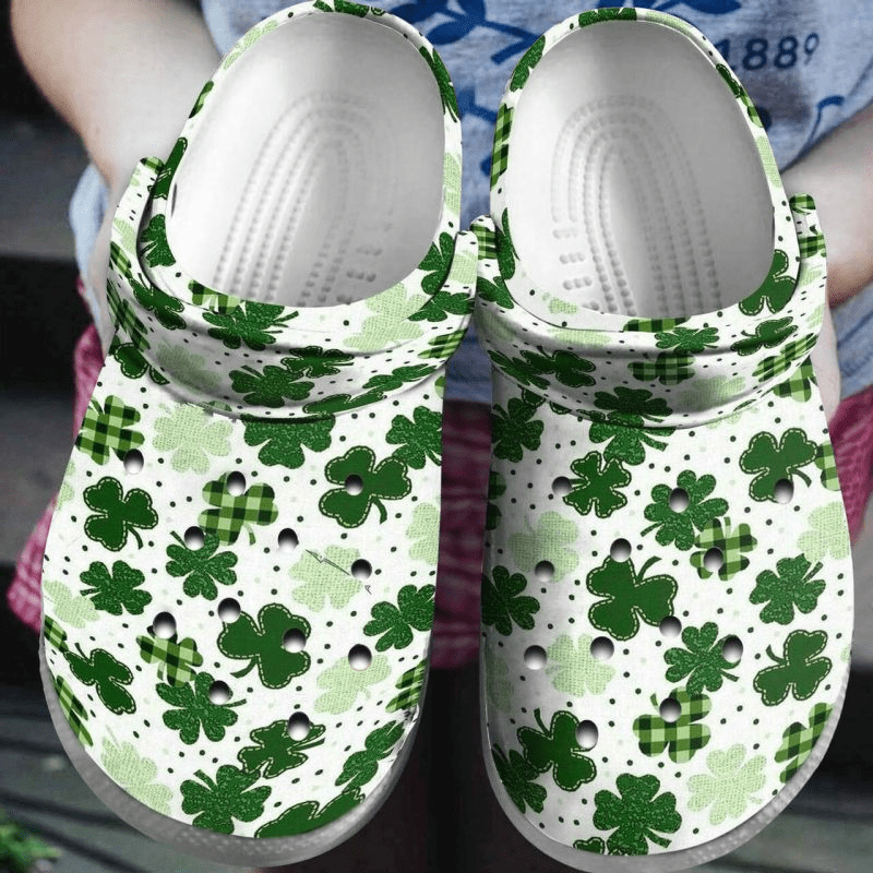 nice design of lucky green shamrocks pattern clogs shop now for special discounts 9uce3