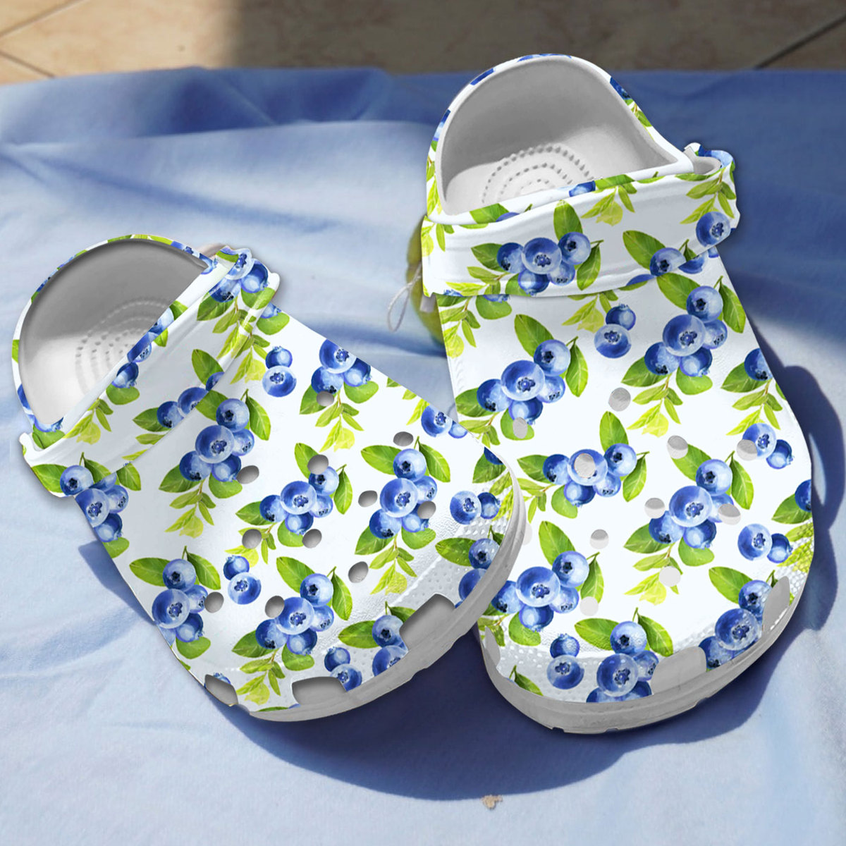 comfortable and non slip blueberry clogs easy to clean and quick to dry rnxbx