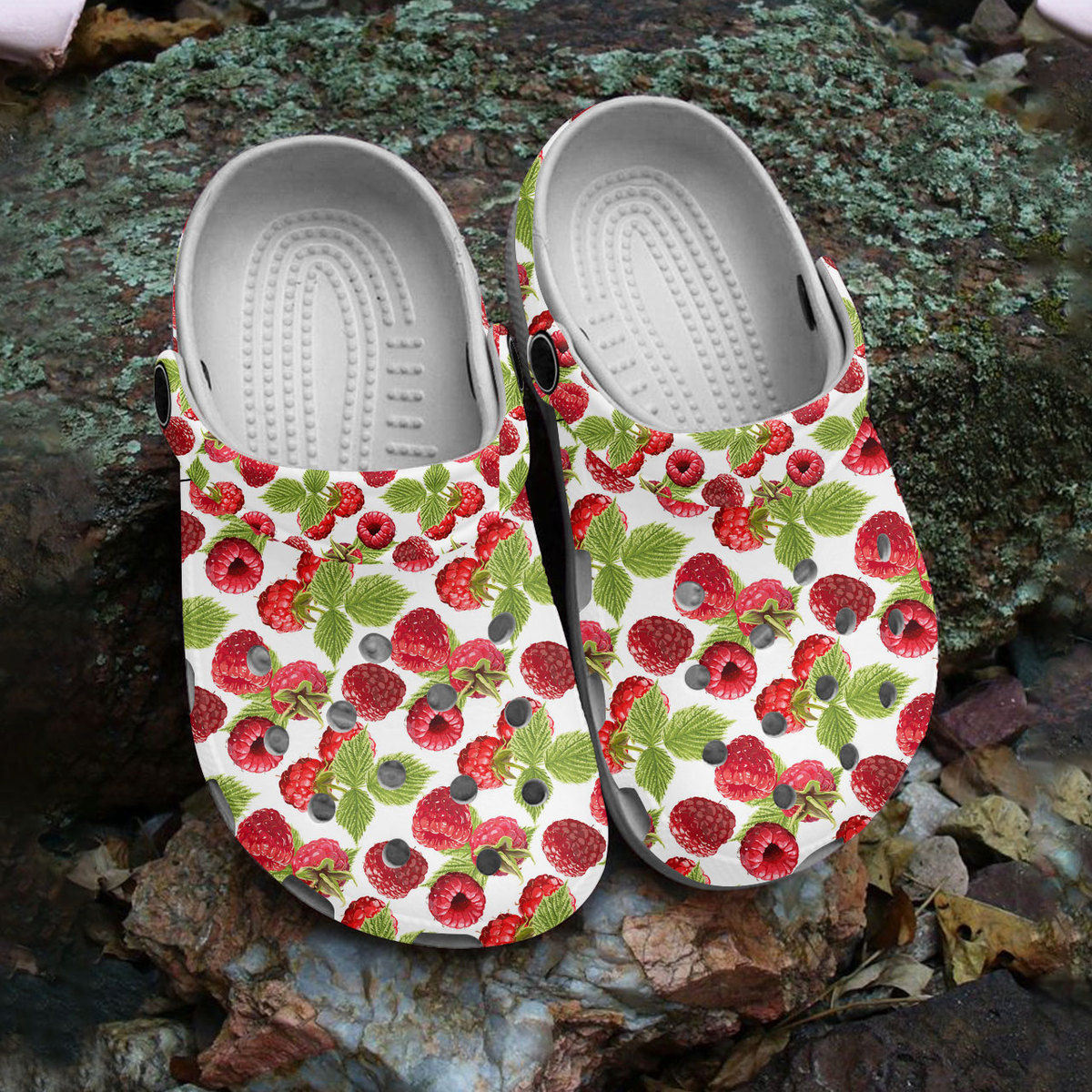 comfortable and soft raspberry white clogs suitable for outdoor walking e1pqz