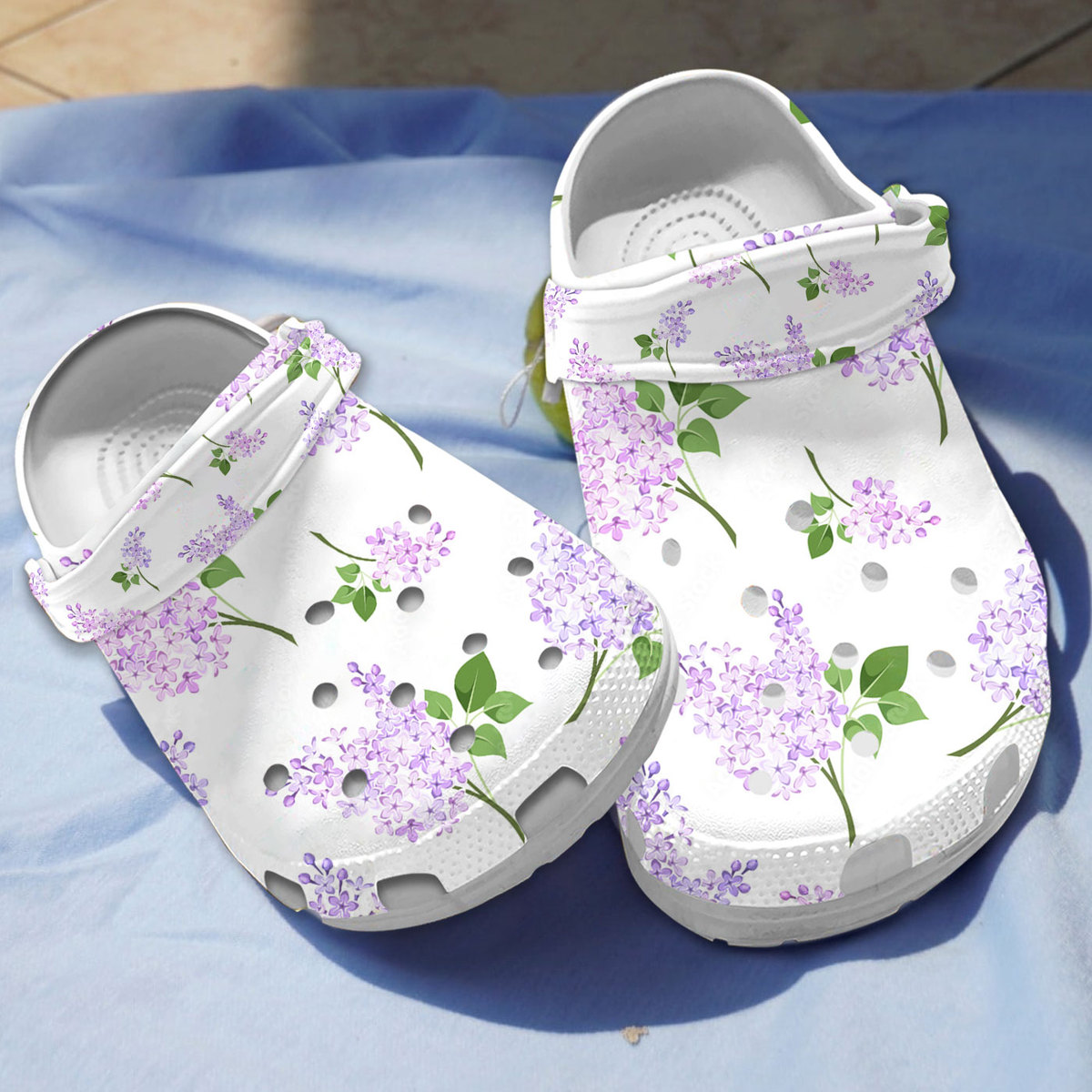 customized and safety lilac white clogs suitable for outdoor walking mwuhm