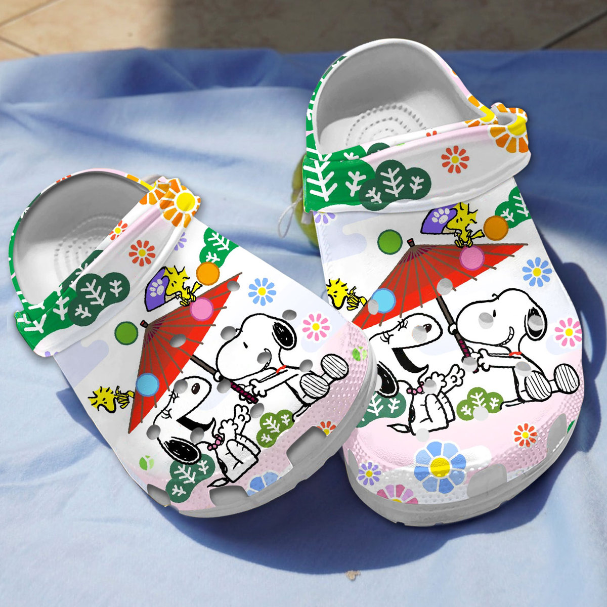 limited edition snoopy white clogs easy to clean and quick to dry mb8lp