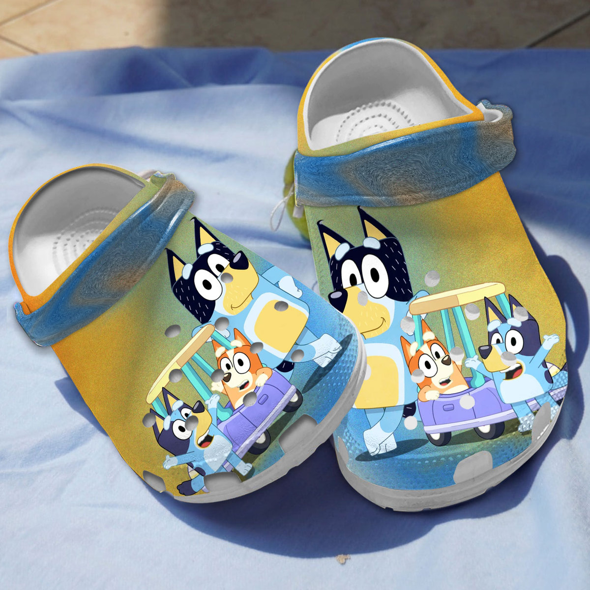 3d Printed And New Bluey Clogs, Suitable For Outdoor Walking