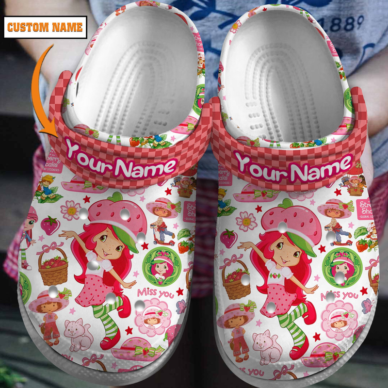 Lightweight And Customized Strawberry Clogs, Creative Shoes For Supreme Comfort