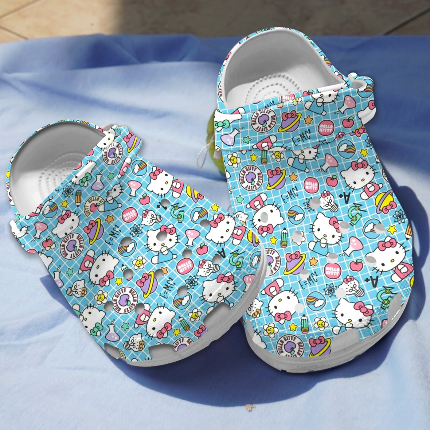 Water-Resistant And Non-slip Hello Kitty Clogs, Ideal Gift For Men And Women