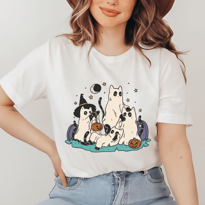 Adorable Cat Play Trick Or Treat This Halloween T-Shirts
