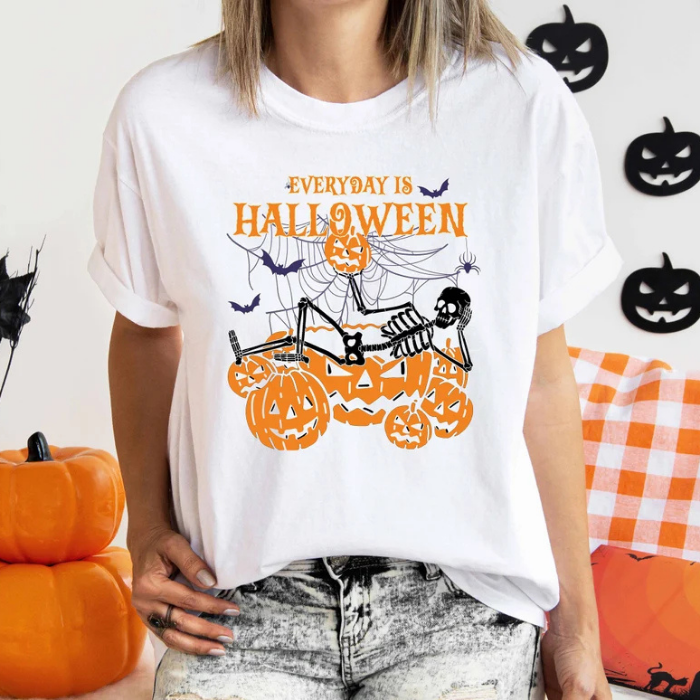 Chilling Love Ever Day Is Halloween T-Shirts