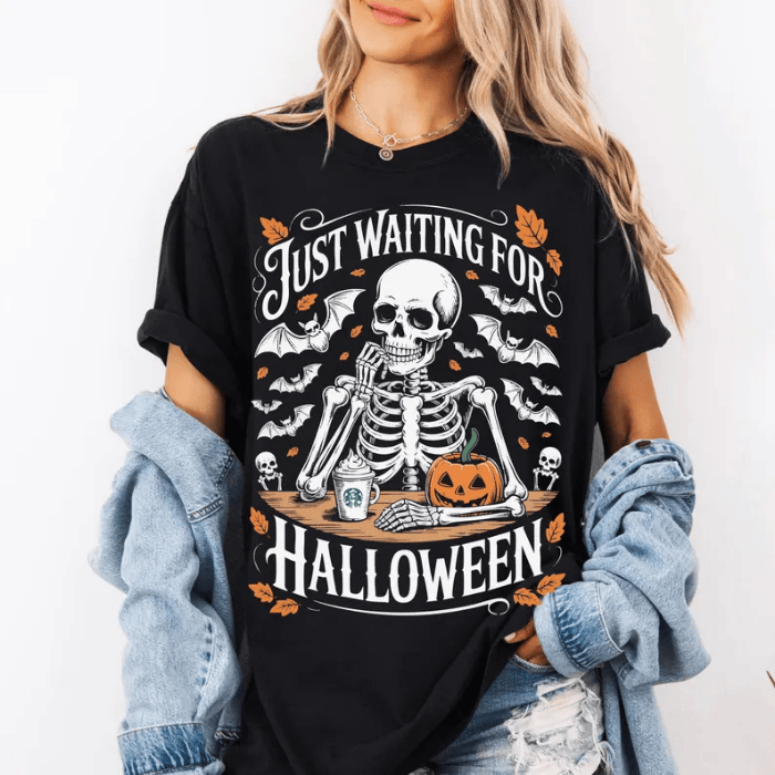 Funny Autumm Just Waiting For Halloween T-Shirts