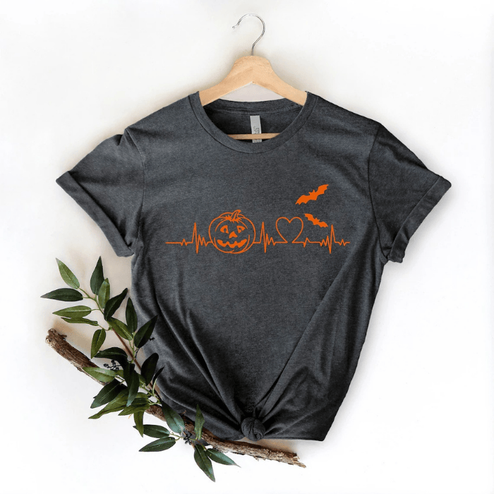 Lovely Heart Signal Like Halloween Pumpkin T-Shirts