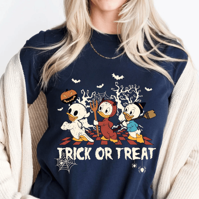 Lovely Trick Or Treat With Cute Little Ducks Halloween T-Shirts