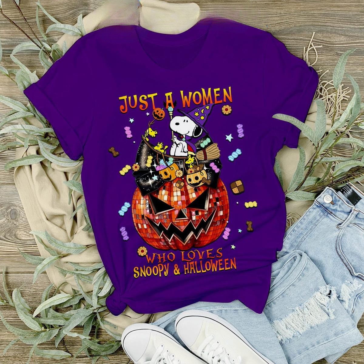 Loves Snoopy & Halloween Cute T-Shirts