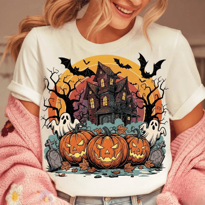 Comfort Vibrant Haunted House Design Halloween T-Shirts