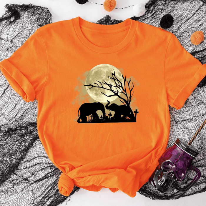 Horror Chilling Night At The Graveyard Halloween Elephants T-Shirts