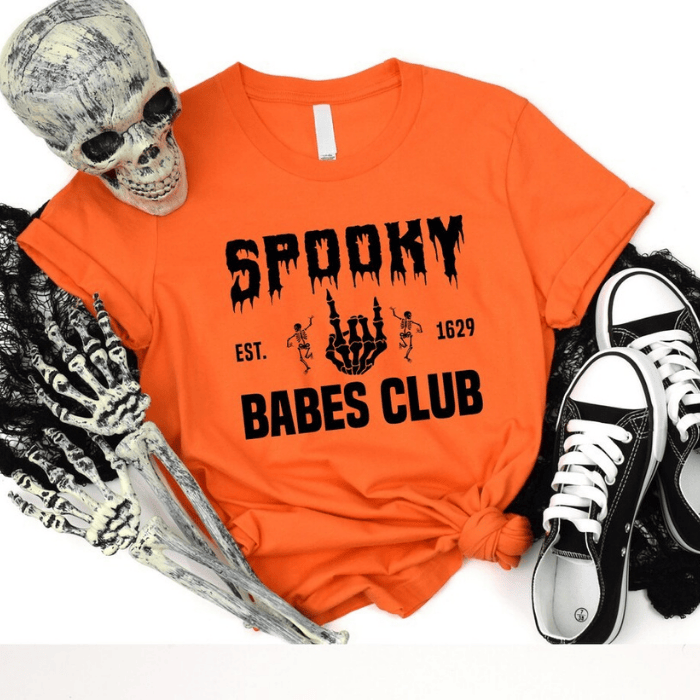 Spooky Babes Club EST. 1629 Halloween T-Shirts