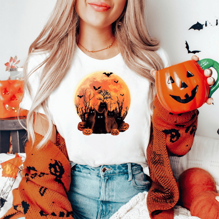 Stylish Halloween Night Black Cat Pack T-Shirts